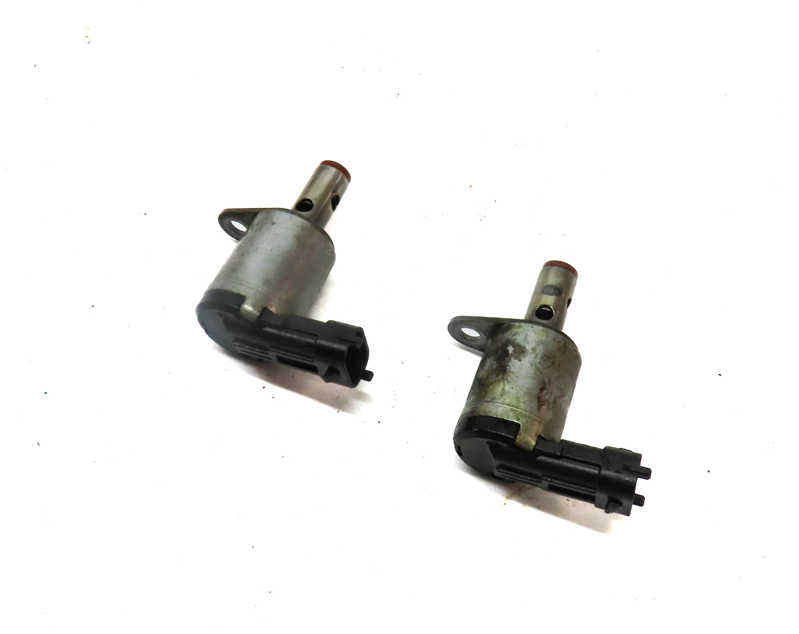 2010 LAND ROVER LR4 (L319) 5.0L NON SUPER ENGINE OIL PRESSURE SOLENOID SET 2 — exact item pictured